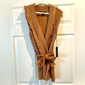 NWT Tahari sweater vest